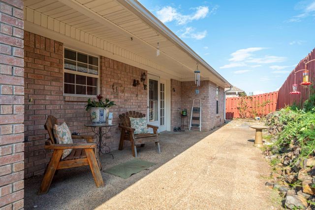 120 Forest View Circle, Hot Springs, AR 71913