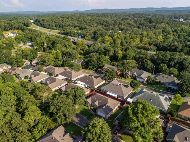 120 Forest View Circle, Hot Springs, AR 71913