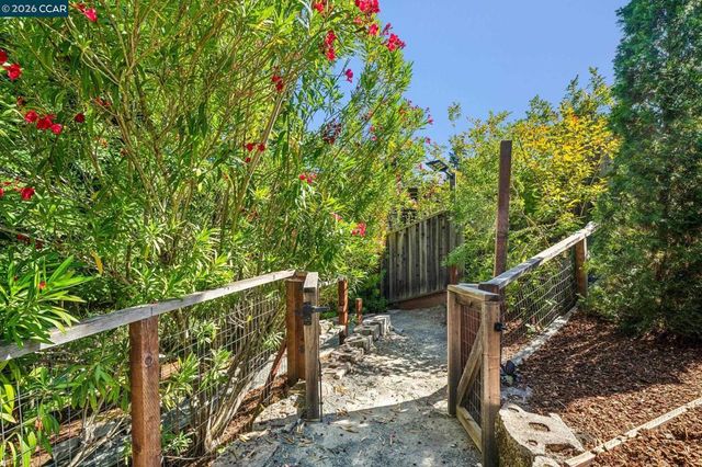 13 Homestead Ct, Danville, CA 94506