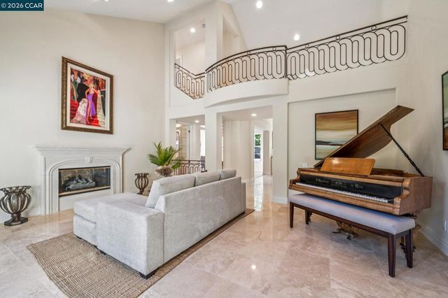 13 Homestead Ct, Danville, CA 94506