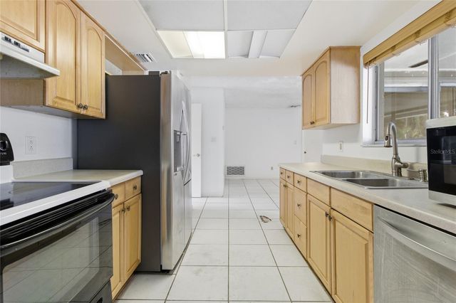 3024 BLOWN FEATHER LANE, Mulberry, FL 33860