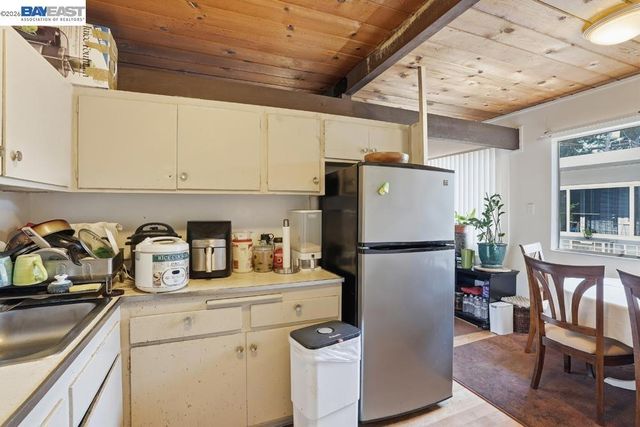 1486 Marclair Dr, Concord, CA 94521