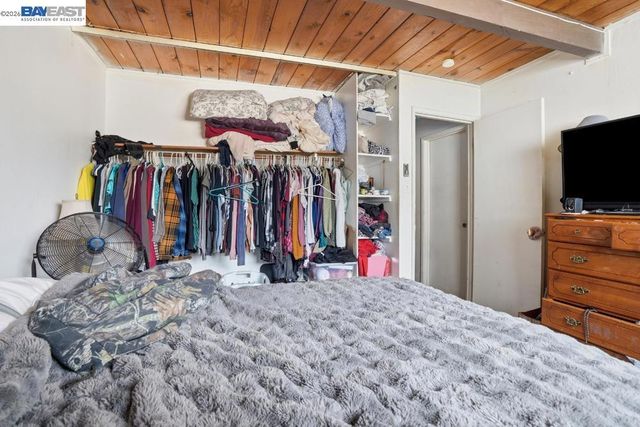 1486 Marclair Dr, Concord, CA 94521
