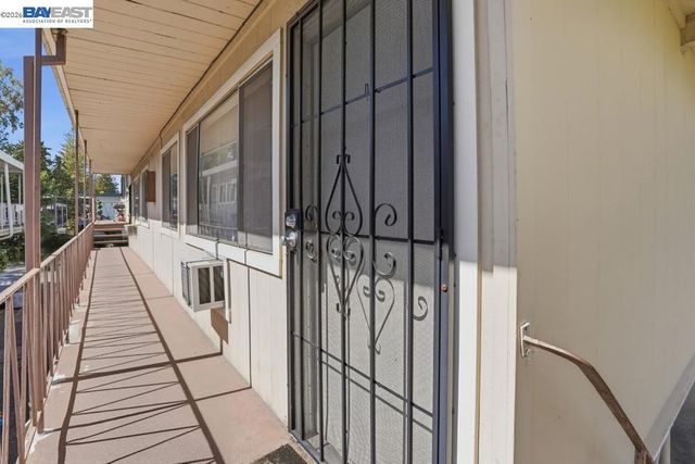 1486 Marclair Dr, Concord, CA 94521