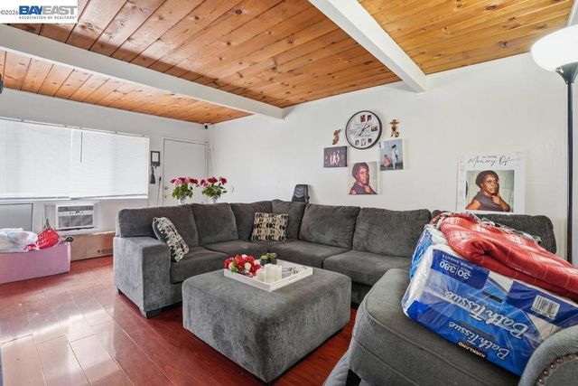 1486 Marclair Dr, Concord, CA 94521