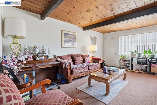 1486 Marclair Dr, Concord, CA 94521