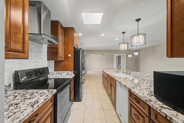 13342 W COPPERSTONE Drive, Sun City West, AZ 85375