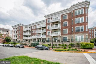 525 BELMONT BAY DR #105, Woodbridge, VA 22191