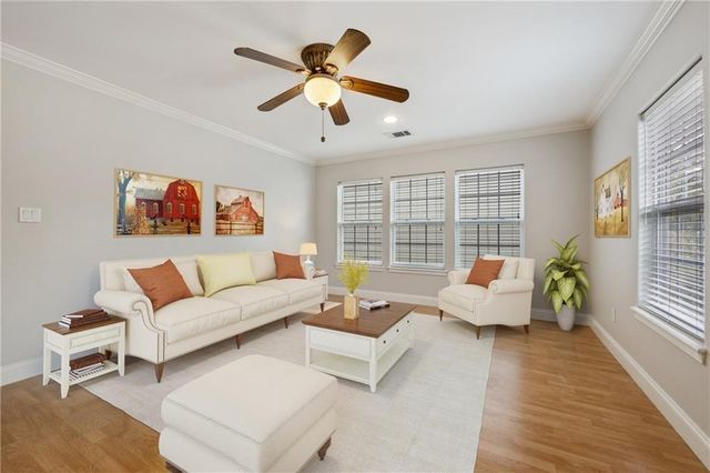 714 E. 45, Austin, TX 78751