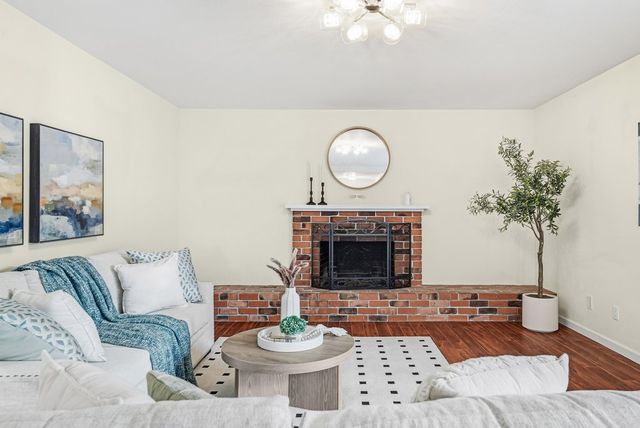 4214 Wells St, Pleasanton, CA 94566