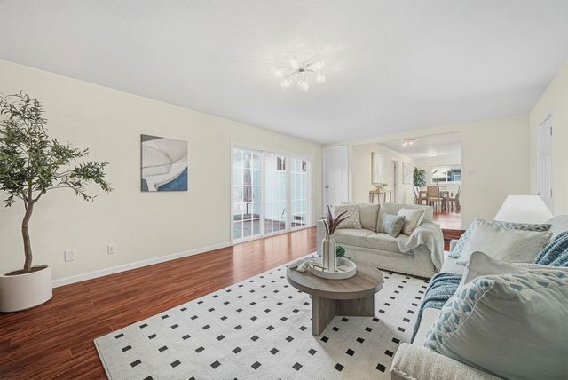 4214 Wells St, Pleasanton, CA 94566