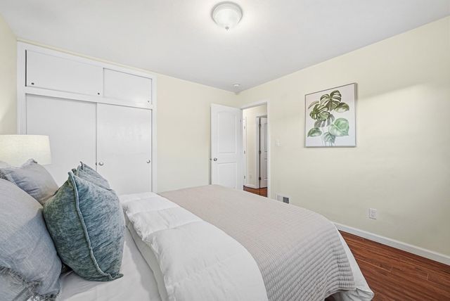 4214 Wells St, Pleasanton, CA 94566