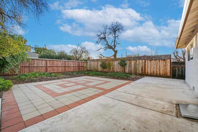 4214 Wells St, Pleasanton, CA 94566