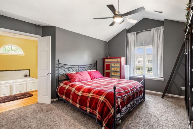 1902 MARY ELLEN DR, Columbia, MO 65202