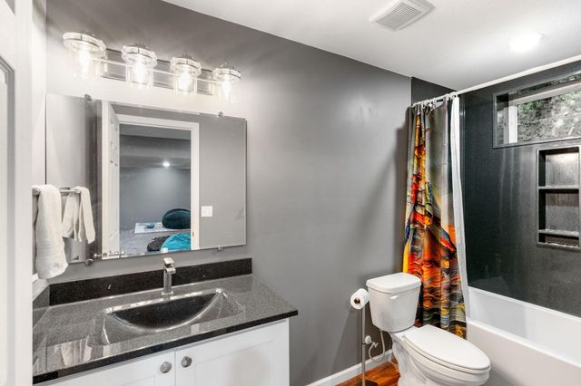 1902 MARY ELLEN DR, Columbia, MO 65202