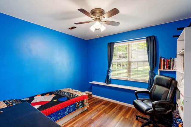 1902 MARY ELLEN DR, Columbia, MO 65202