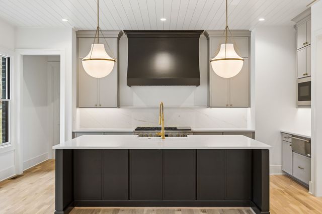 9493 Grand Haven Dr, Brentwood, TN 37027