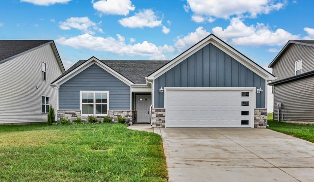 2721 Brewster Dr, Clarksville, TN 37042