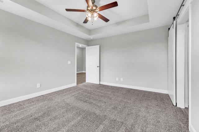 2721 Brewster Dr, Clarksville, TN 37042