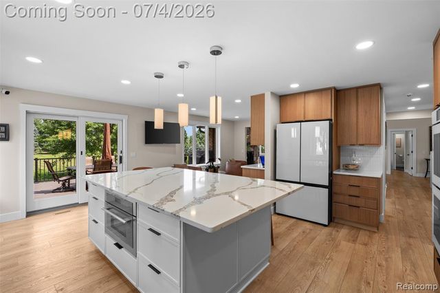 55550 Lee Road, New Hudson, MI 48165