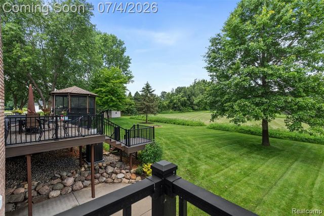 55550 Lee Road, New Hudson, MI 48165