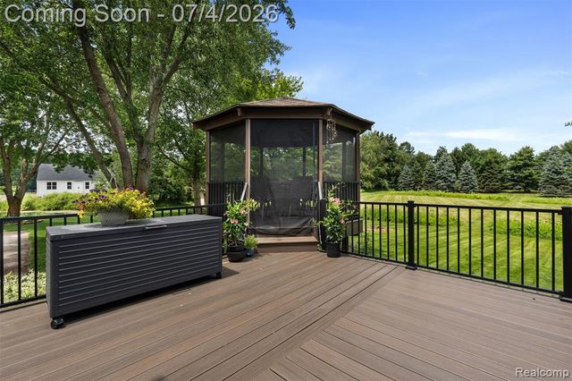 55550 Lee Road, New Hudson, MI 48165