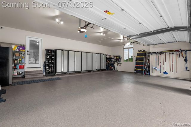 55550 Lee Road, New Hudson, MI 48165