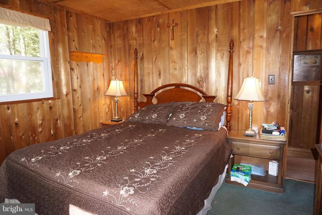 264 SELIG RD, Pocono Lake, PA 18347