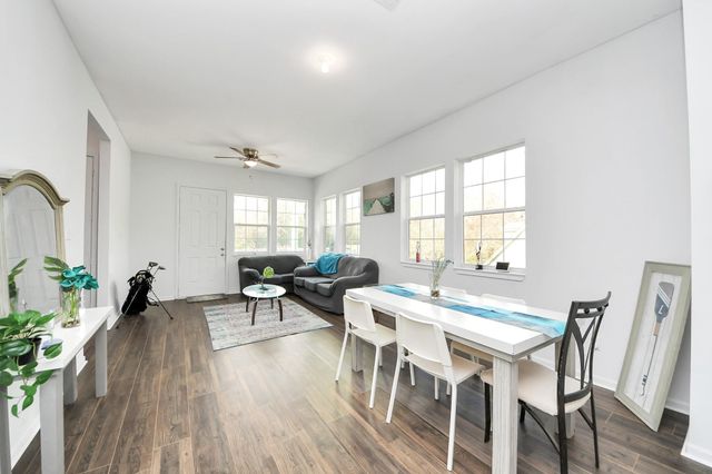 3011 Layne Street, La Porte, TX 77571