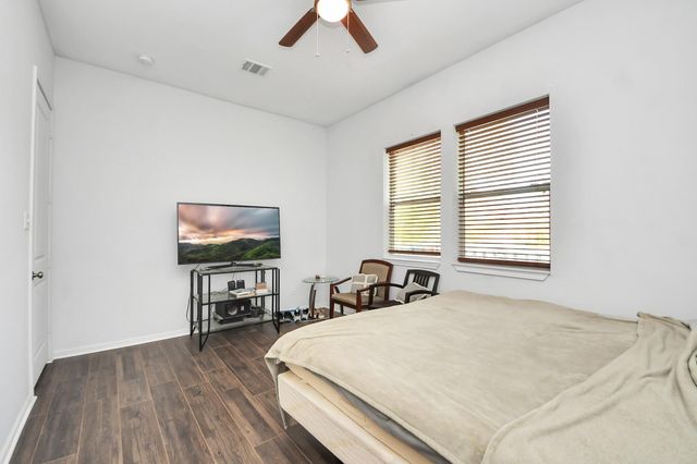 3011 Layne Street, La Porte, TX 77571