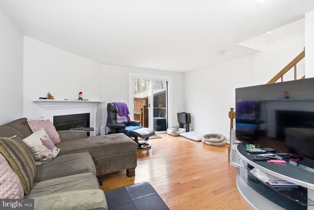 57 BICKEL CT, Sterling, VA 20165