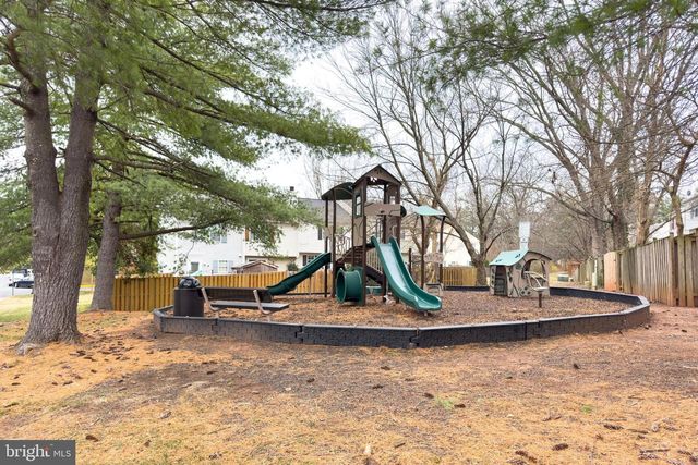 57 BICKEL CT, Sterling, VA 20165