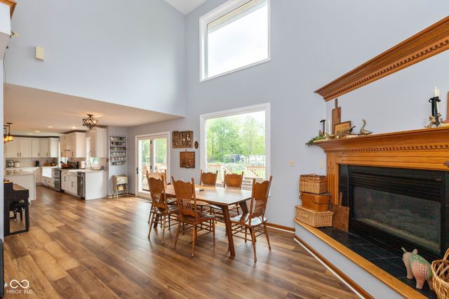 7023 Stonecreek Drive, Plainfield, IN 46168