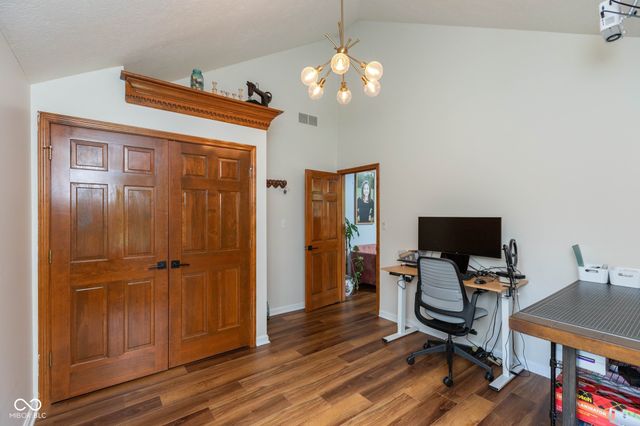 7023 Stonecreek Drive, Plainfield, IN 46168