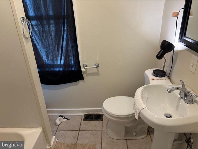 548 N 3RD ST, Steelton, PA 17113