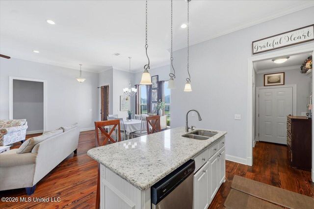 208 Buttonwood Lane, Canton, MS 39046