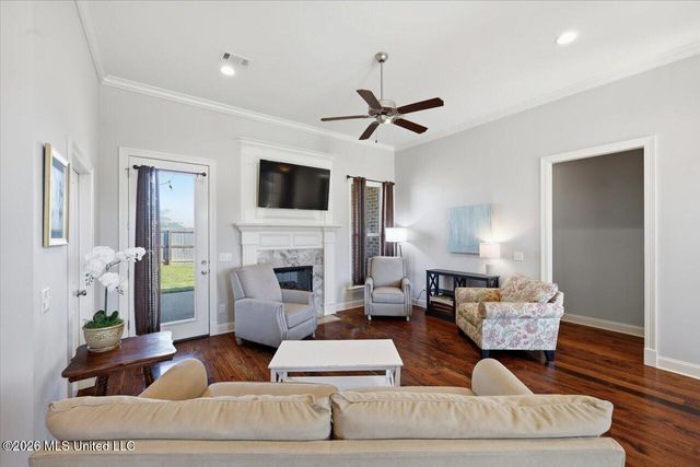 208 Buttonwood Lane, Canton, MS 39046