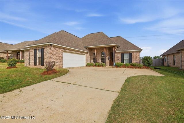 208 Buttonwood Lane, Canton, MS 39046