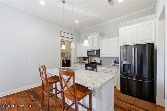 208 Buttonwood Lane, Canton, MS 39046