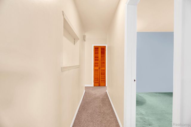 4734 Kempf Street, Waterford Charter Township, MI 48329