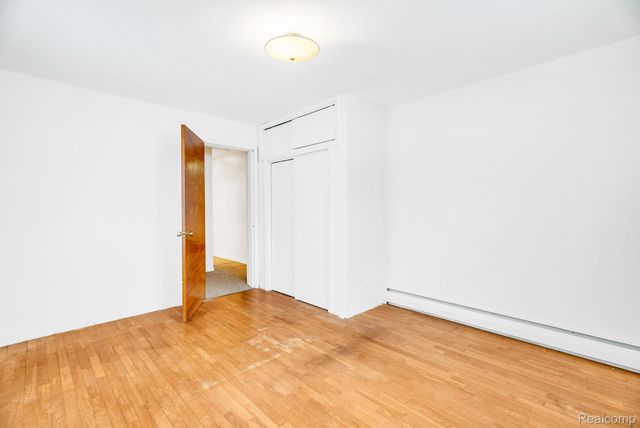 4734 Kempf Street, Waterford Charter Township, MI 48329