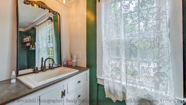 846 Southford Road, Southbury, CT 06488