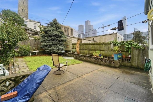 6 SKILLMAN AVE, Jc, Journal Square, NJ 07306