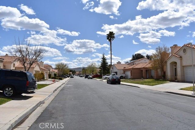 37733 Harvey Street, Palmdale, CA 93550