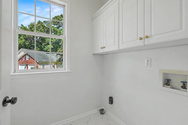2033 Shoal Creek Court, Summerville, SC 29483