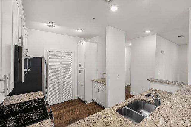 714 Stiller Lane, Monroe, NJ 08831