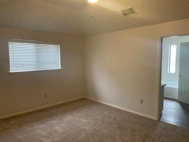 2363 Willow Dr, Portland, TX 78374
