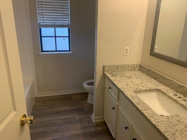 2363 Willow Dr, Portland, TX 78374