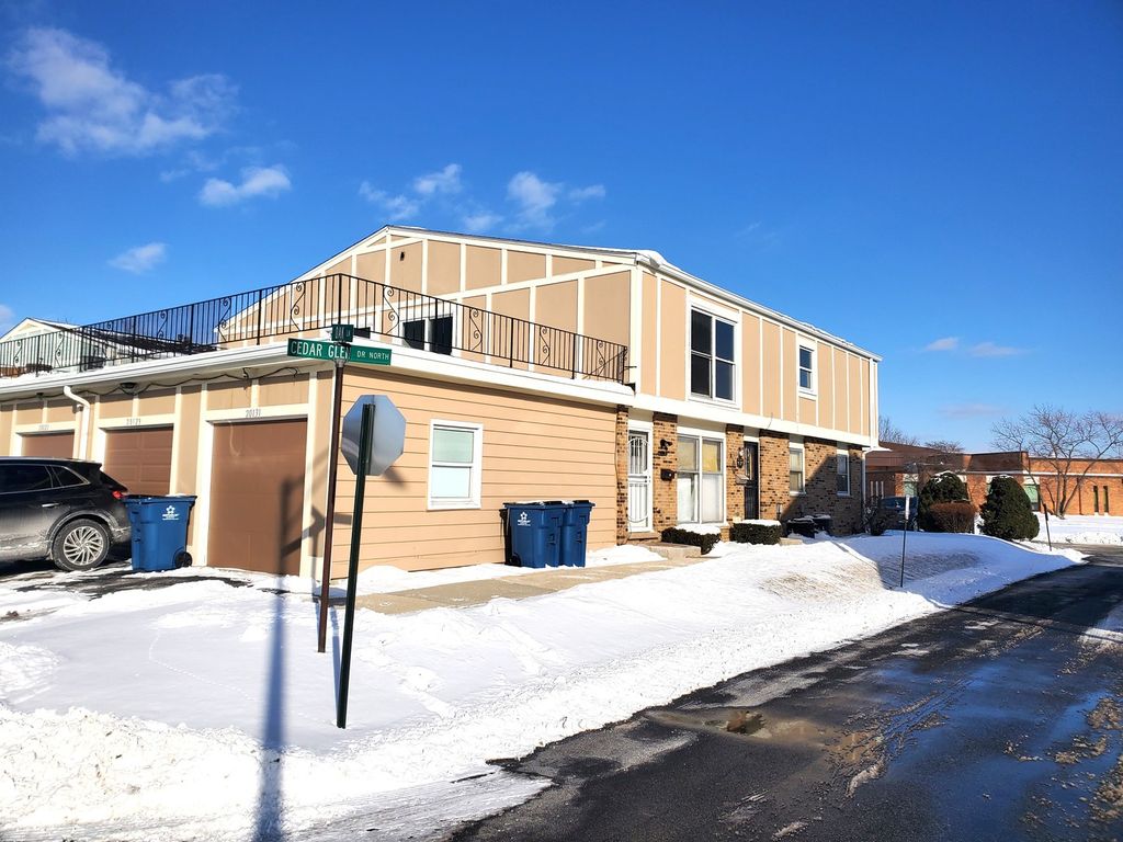 20131 Oak Lane 20131, Lynwood, IL 60411