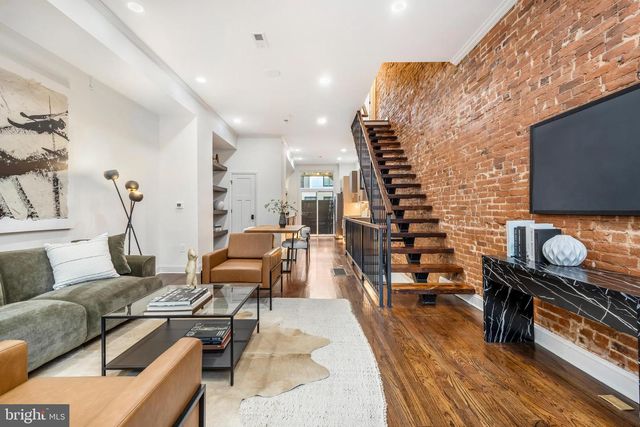 1215 N 28TH ST, Philadelphia, PA 19121